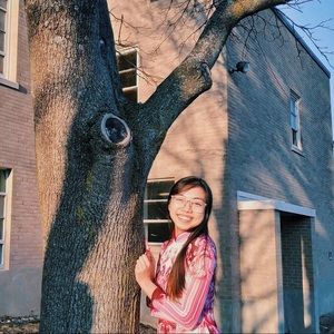 Meet your Posher, Evelyn